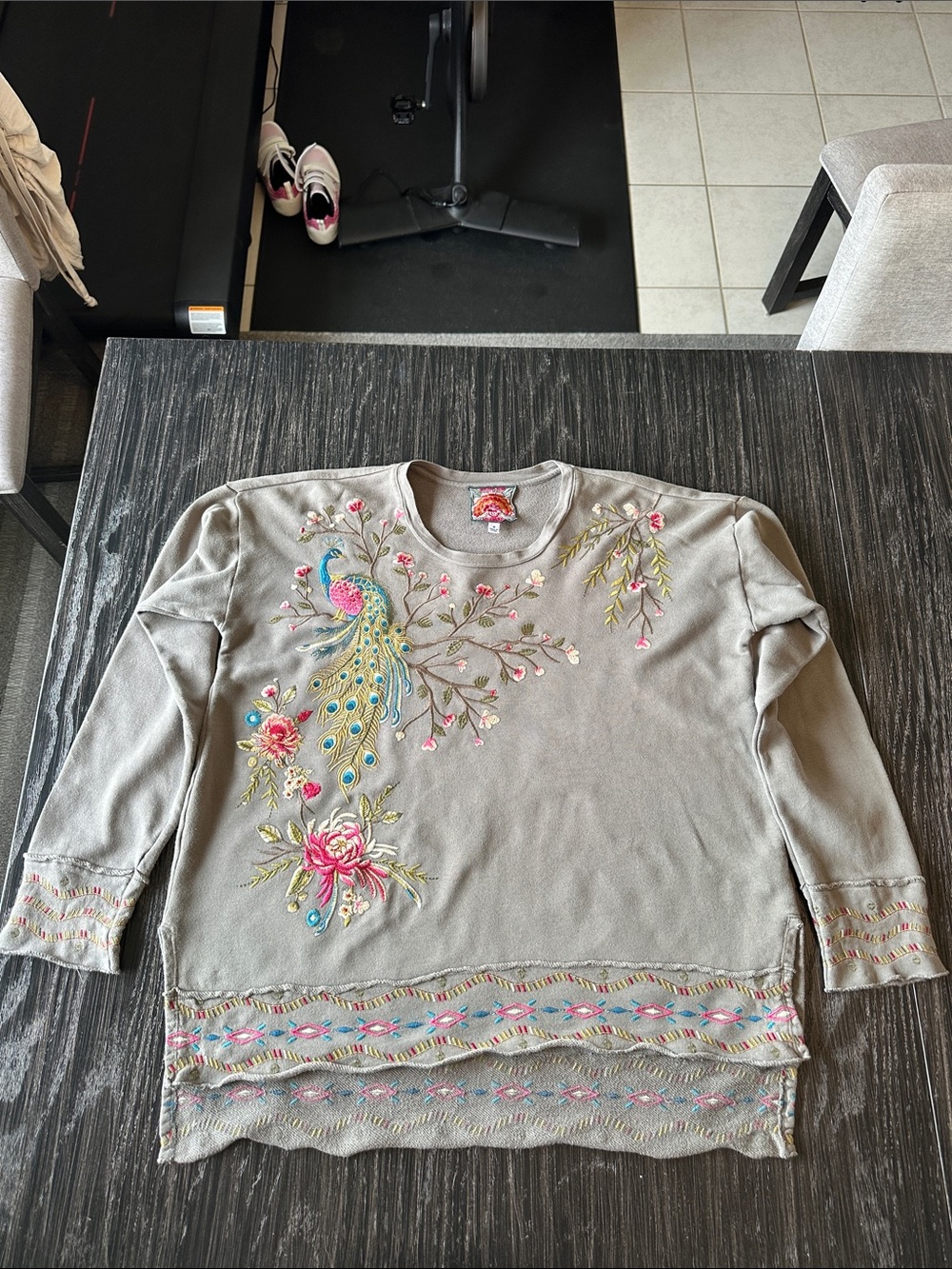 JOHNNY WAS Anzia Crewneck Sweatshirt Shirt Top Sage Green Peacock Embroidery, M - Picture 2 of 11